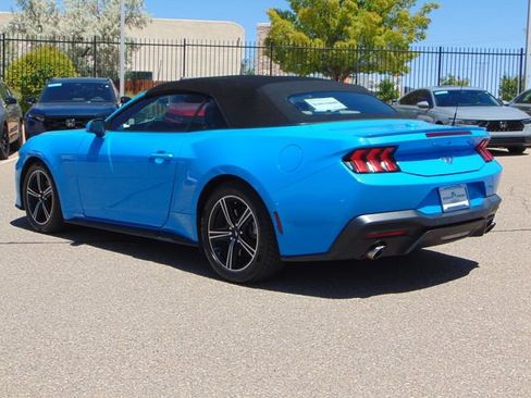 Used 2024 Ford Mustang Premium RWD image 6