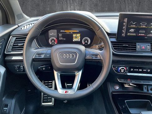 Used 2024 Audi SQ5 Premium Plus w/ Premium Plus Package image 8