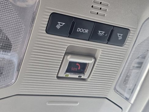 Certified 2024 Toyota RAV4 LE AWD/4WD image 30