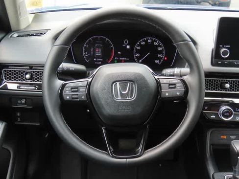 Used 2023 Honda Civic EX image 17