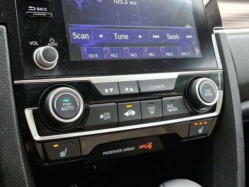 Used 2019 Honda Civic EX image 17