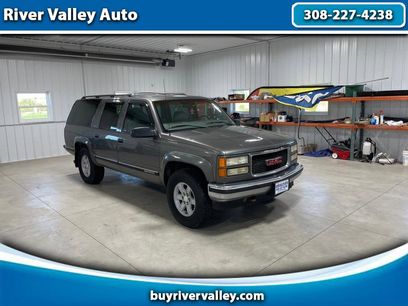 Used 1999 GMC Suburban 4WD w/ Marketing Opt Pkg 3
