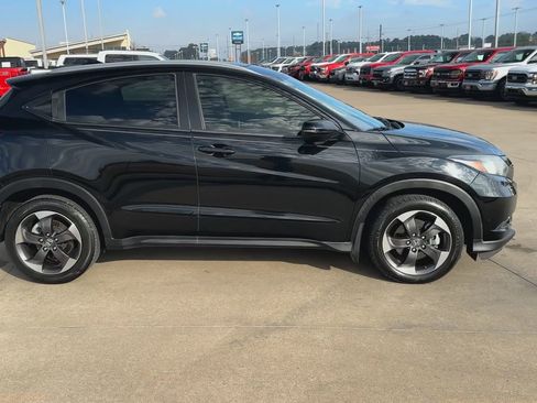 Used 2018 Honda HR-V EX-L image 2