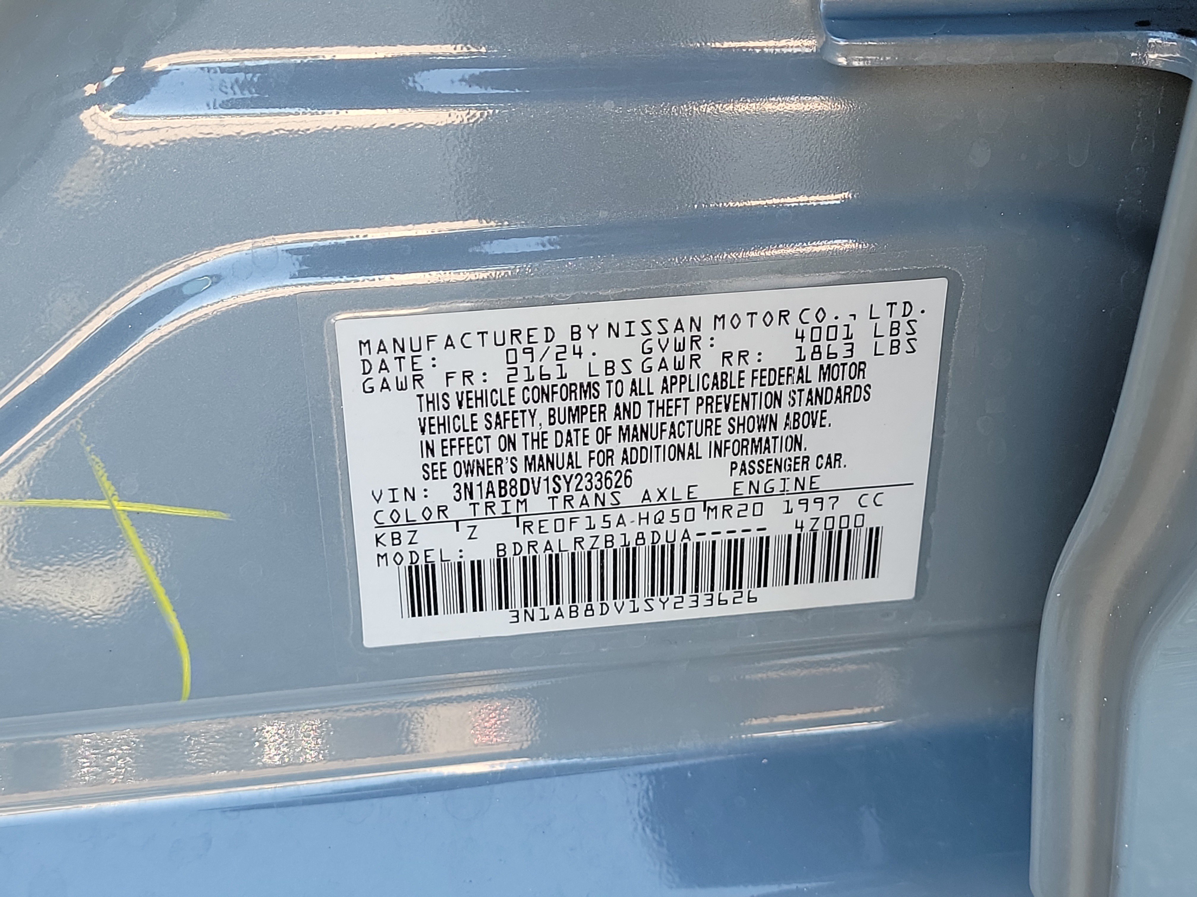 Certified 2025 Nissan Sentra SR FWD image 31