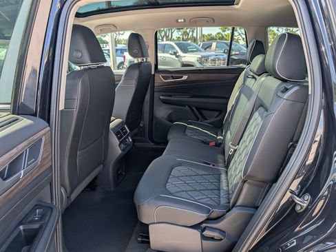 New 2026 Volkswagen Atlas SEL Premium R-Line AWD/4WD image 10