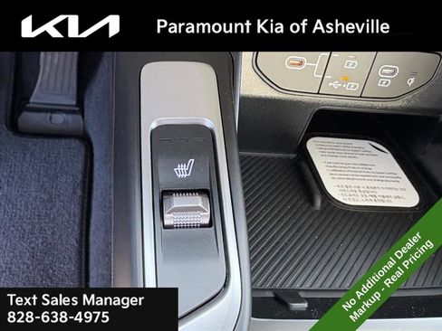 New 2026 Kia Sorento S w/ S Panoramic Sunroof Package image 15