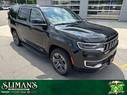 Used 2024 Jeep Wagoneer Series II w/ Flexible Seating Group