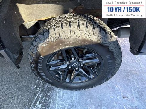 Used 2021 Chevrolet Silverado 1500 LT Trail Boss w/ Convenience Package II image 9