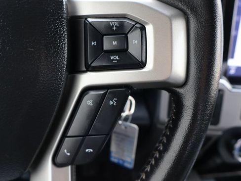 Used 2022 Ford F250 Lariat w/ Lariat Value Package image 25