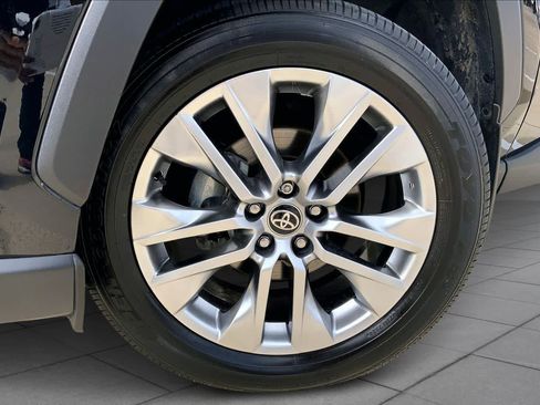 Used 2024 Toyota RAV4 XLE Premium image 10