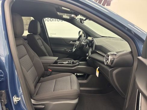 New 2026 Chevrolet Equinox LT w/ Safety and Technology Package image 30