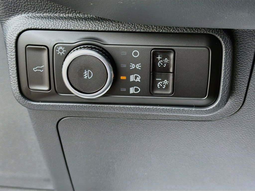 New 2027 Ford Explorer ST-Line w/ Premium Package AWD/4WD image 10