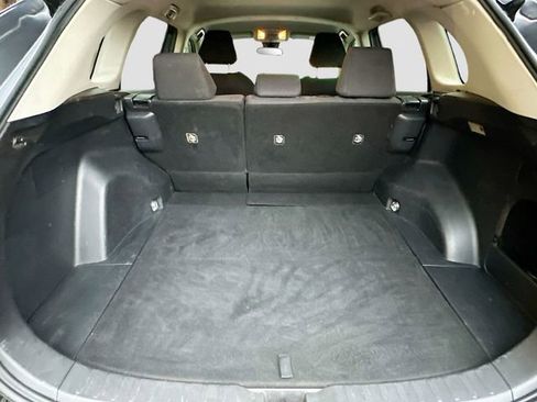 Used 2020 Toyota RAV4 LE image 26