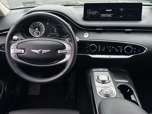Used 2023 Genesis GV70 2.5T image 15
