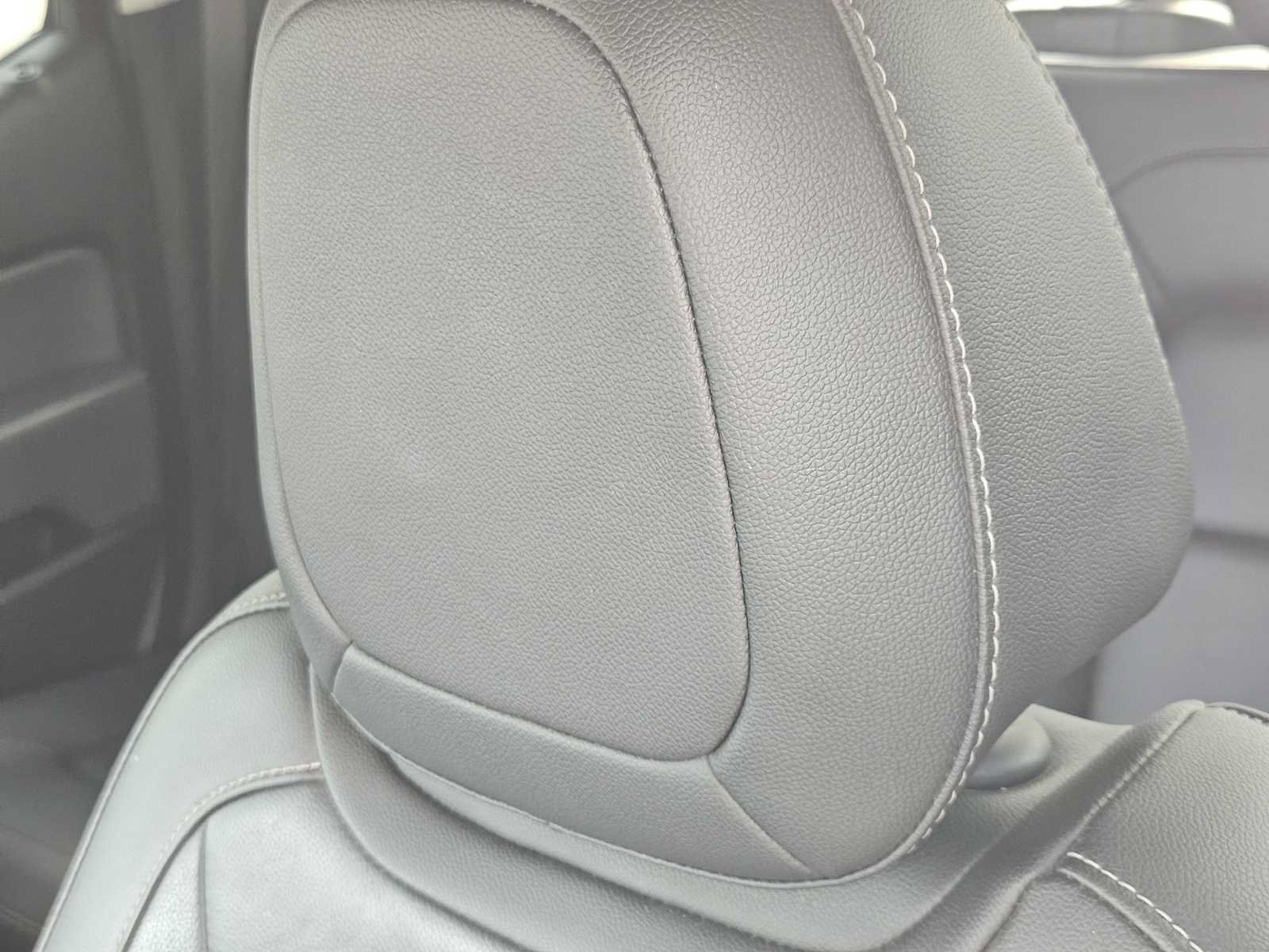 Used 2019 Chevrolet Colorado Z71 RWD image 14