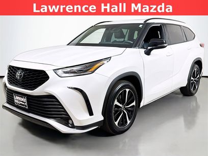 Used 2022 Toyota Highlander XSE
