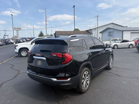 Used 2020 GMC Terrain SLT AWD/4WD image 7