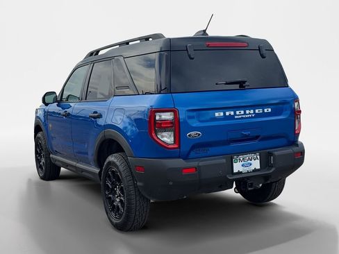 Used 2025 Ford Bronco Sport Badlands image 3