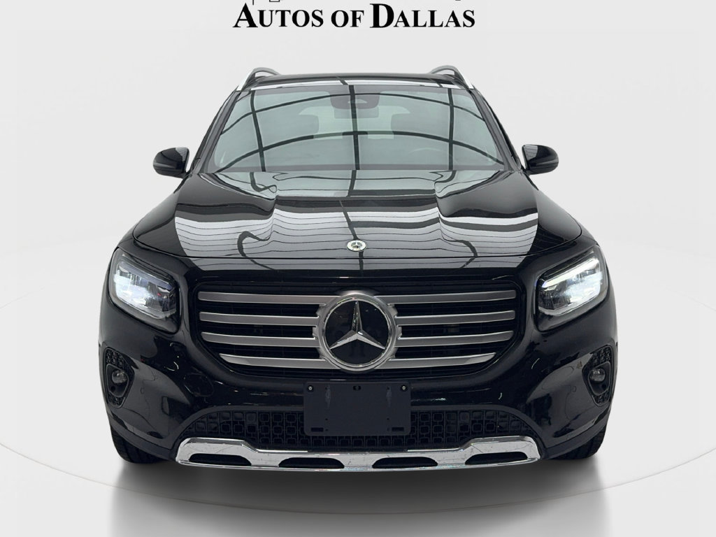 Used 2025 Mercedes-Benz GLB 250 4MATIC image 4