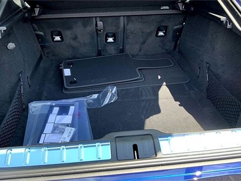 New 2025 Porsche Panamera 4 image 17