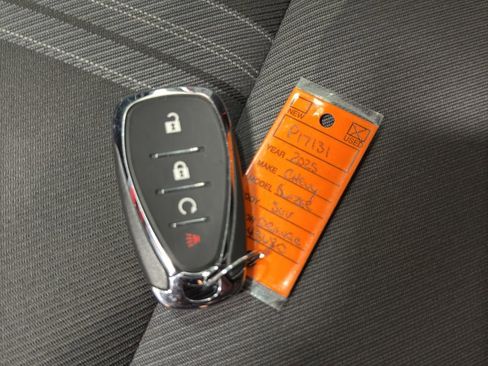 Used 2025 Chevrolet Blazer LT image 39