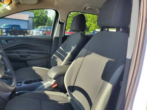 Used 2016 Ford Escape S FWD image 12
