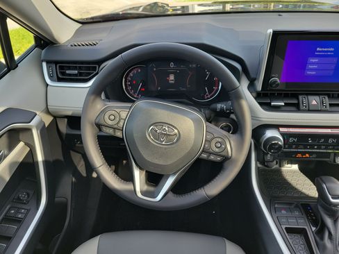 Used 2025 Toyota RAV4 XLE Premium FWD image 18