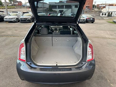 Used 2013 Toyota Prius Two w/ Preferred Accessory Pkg FWD image 36