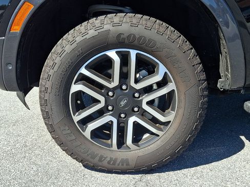 Used 2024 Ford Ranger Lariat w/ Advanced Towing Package AWD/4WD image 8