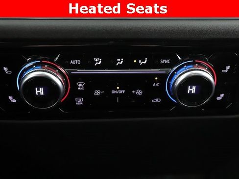 Used 2024 GMC Sierra 1500 Elevation image 4