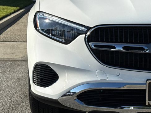Used 2026 Mercedes-Benz GLC 300 image 7