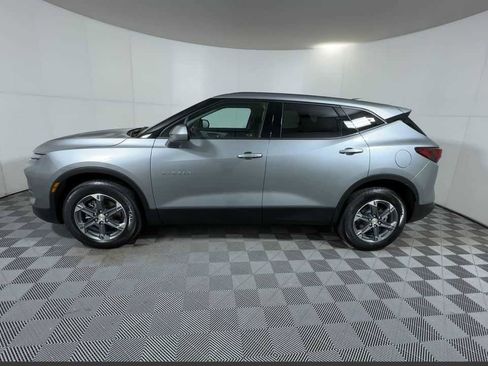 Certified 2025 Chevrolet Blazer LT AWD/4WD image 5