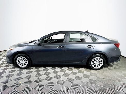 Used 2024 Kia Forte LX FWD image 4