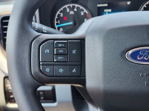 New 2026 Ford F250 XLT w/ FX4 Off-Road Package AWD/4WD image 29