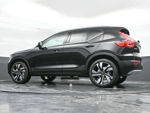 Used 2025 Volvo XC40 B5 Ultra w/ Climate Package AWD/4WD image 50