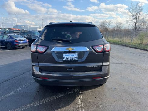 Used 2014 Chevrolet Traverse LT image 7