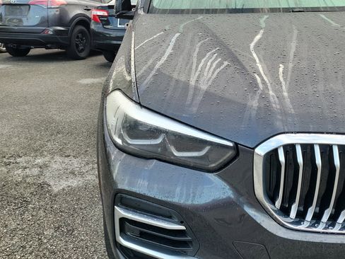 Used 2023 BMW X5 xDrive45e w/ Parking Assistance Package image 5