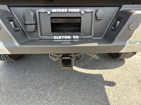 Used 2022 Ford F150 XLT w/ Equipment Group 302A High AWD/4WD image 11