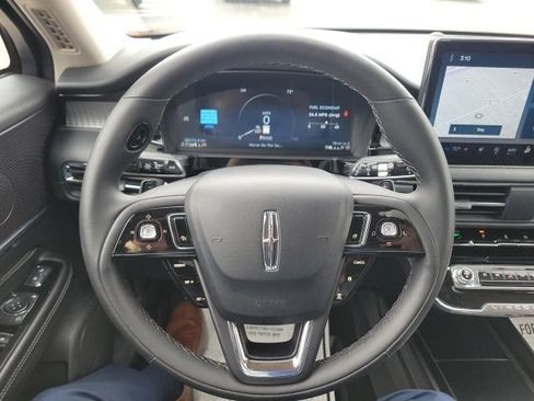 Used 2023 Lincoln Corsair AWD w/ Equipment Group 101A image 30