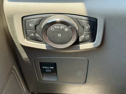 Used 2018 Ford F150 XL w/ Equipment Group 101A Mid AWD/4WD image 21