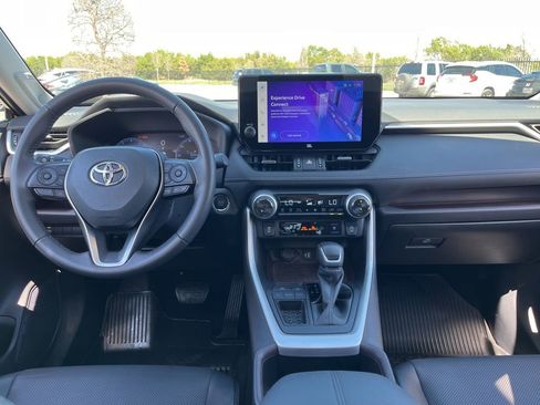 Used 2024 Toyota RAV4 Limited FWD image 17