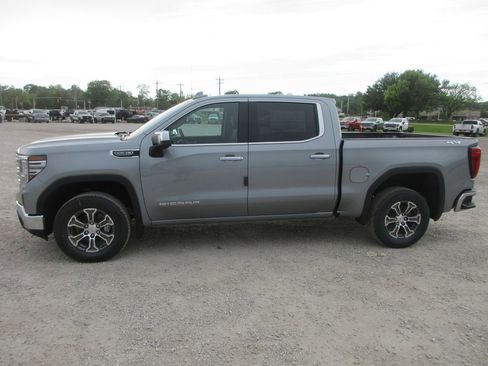 New 2026 GMC Sierra 1500 SLT w/ SLT Convenience Package AWD/4WD image 10
