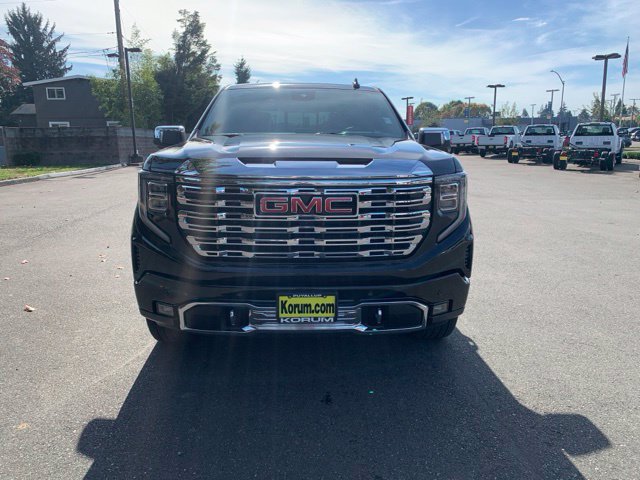 Used 2025 GMC Sierra 1500 Denali w/ Denali Reserve Package AWD/4WD image 9