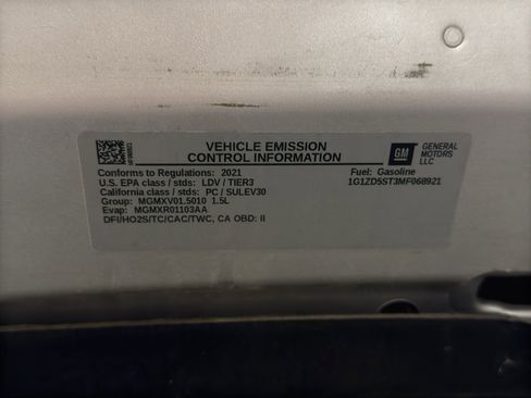 Used 2021 Chevrolet Malibu LT image 35