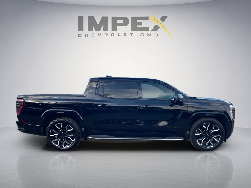 Used 2025 GMC Sierra EV Denali AWD/4WD image 7
