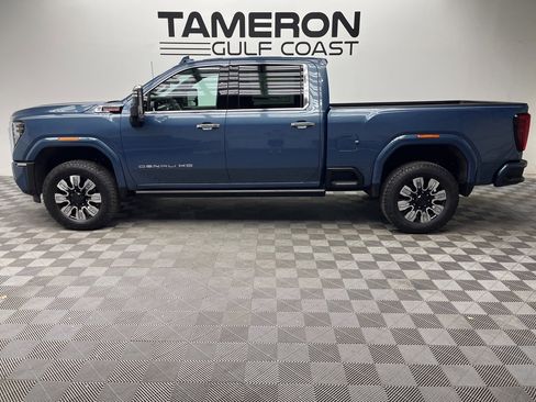 New 2026 GMC Sierra 2500 Denali w/ Denali Reserve Package image 2