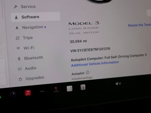 Used 2022 Tesla Model 3 Long Range image 12