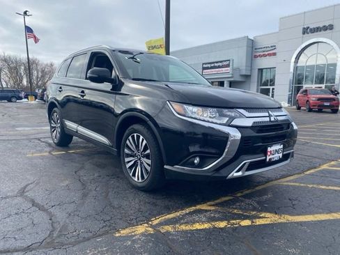 Used 2020 Mitsubishi Outlander SEL image 3