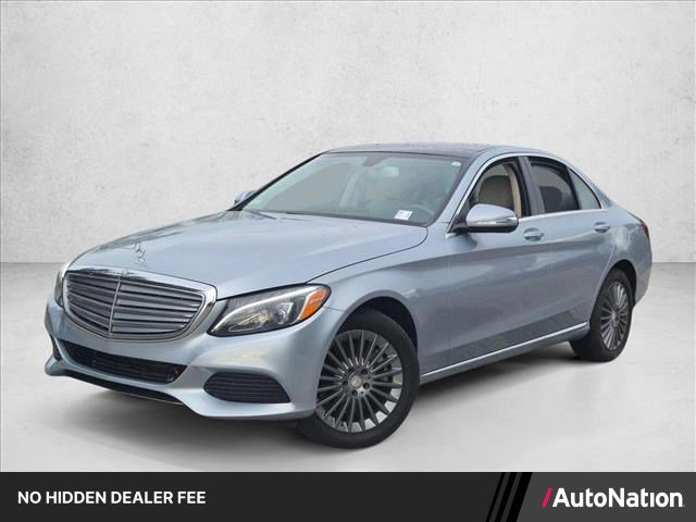 Used 2015 Mercedes-Benz C 300 4MATIC Sedan image 1