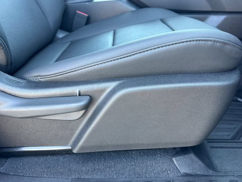 Used 2026 Chevrolet Colorado Trail Boss AWD/4WD image 23